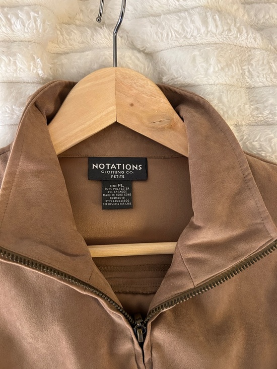 Women’s Vintage Notations Taupe Suede Zip-Front Jacket - Picture 6 of 9